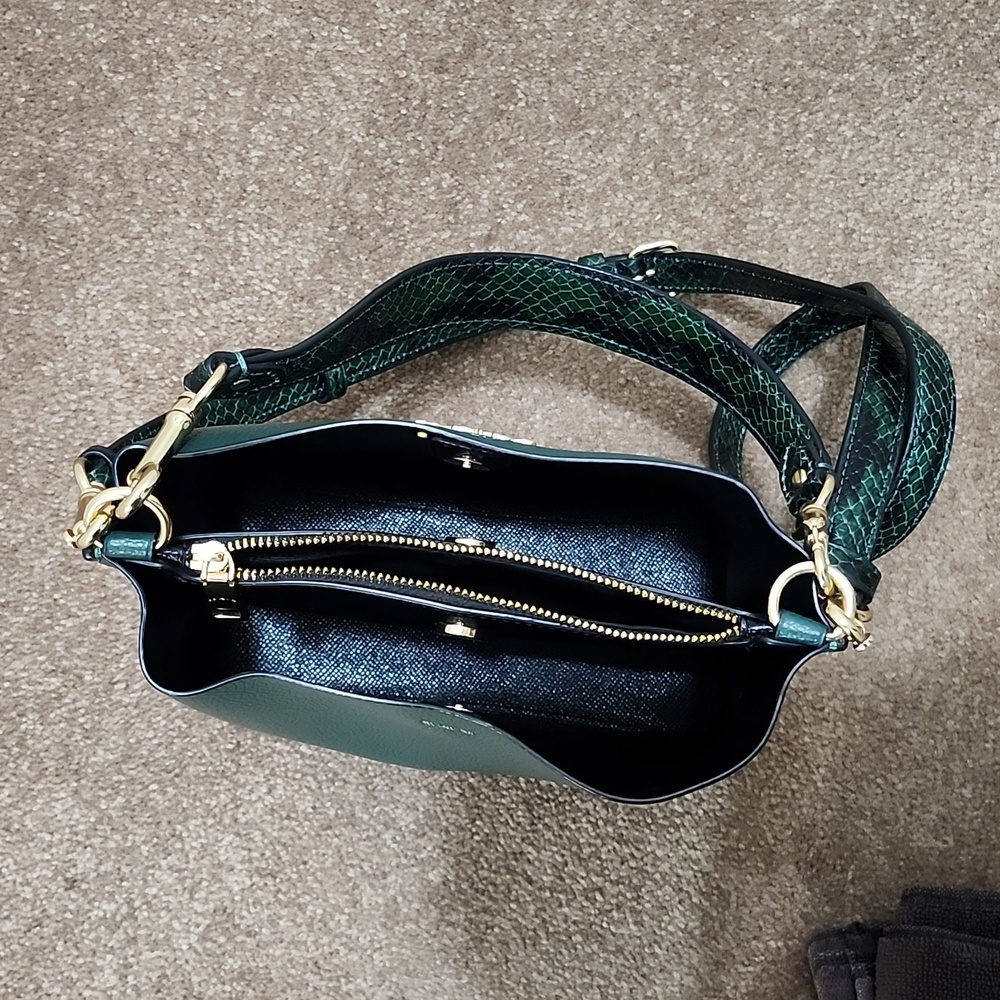 Coach evergreen crossbody